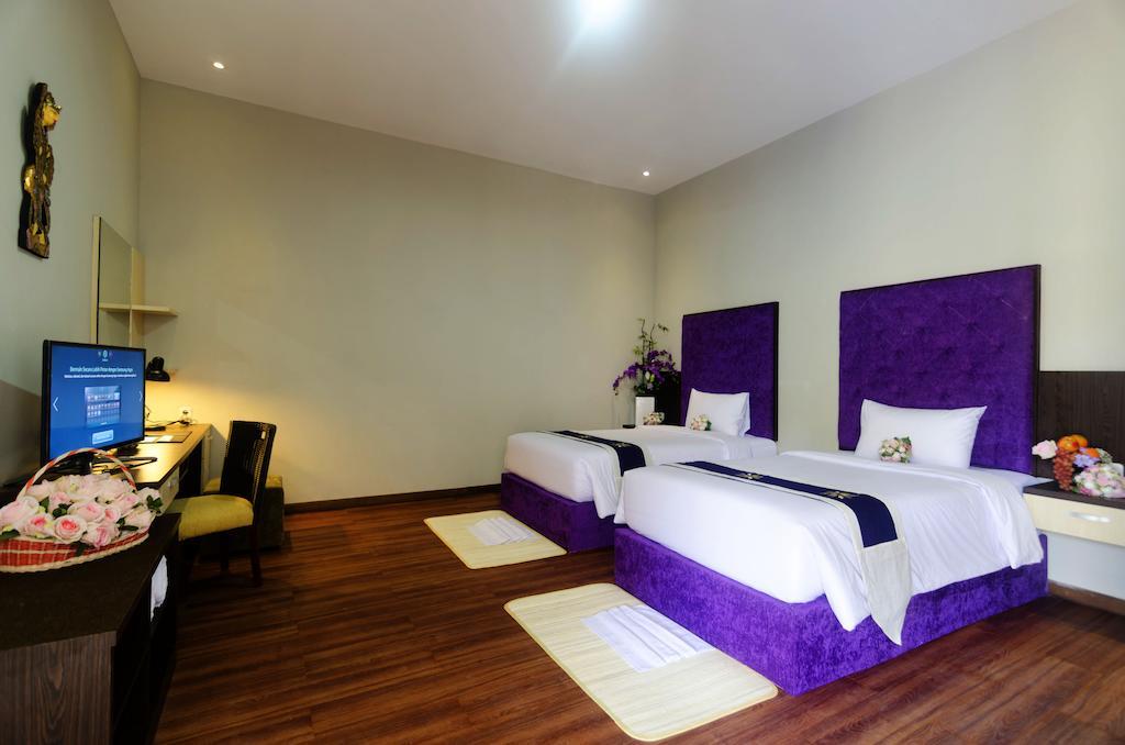 Bali Rich Villa Tuban  Bilik gambar